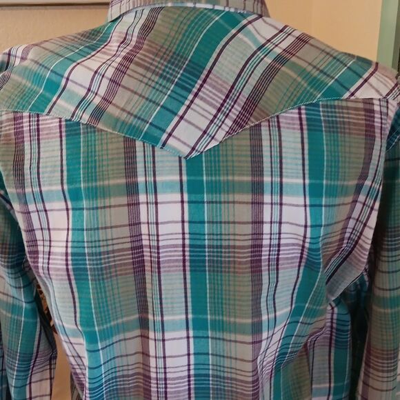 Salt Valley Snap Front Western Top Coastal Cowgirl - Picture 7 of 11